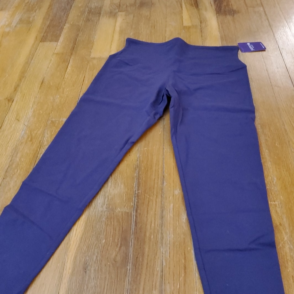 Purple leggings NWT